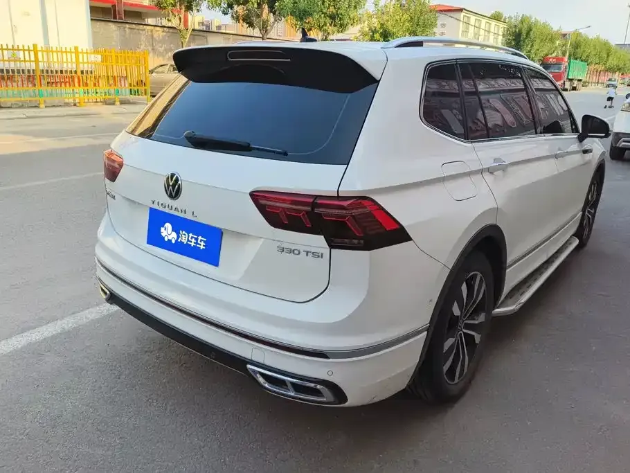 Volkswagen Tiguan L — фото 8