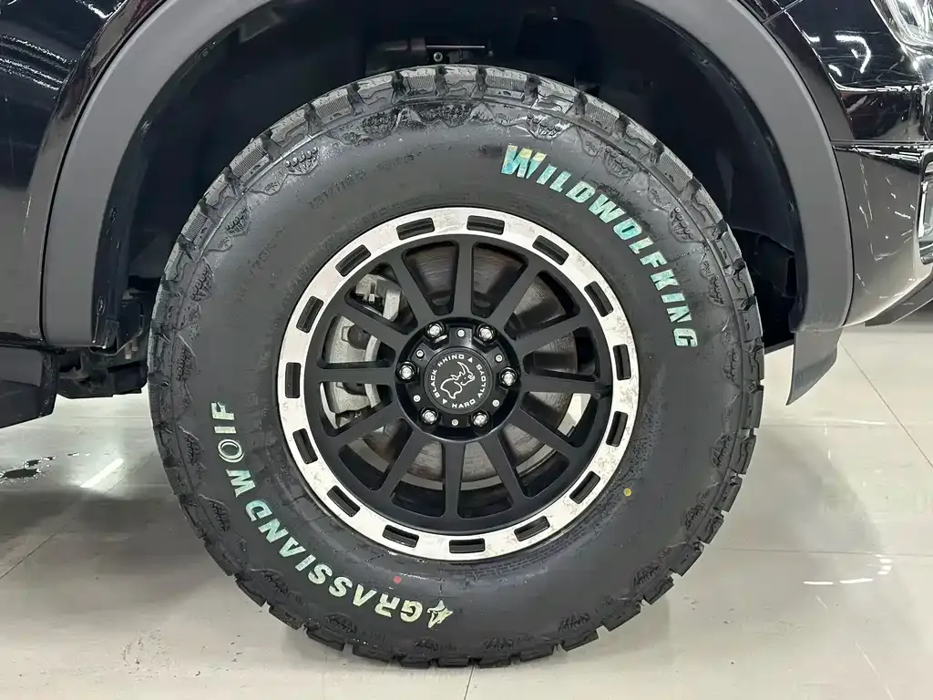 Ford Ranger — фото 10