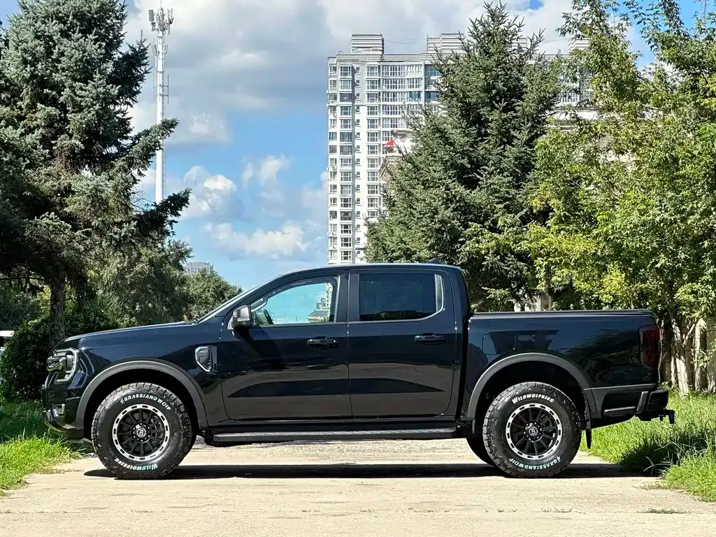Ford Ranger — фото 9