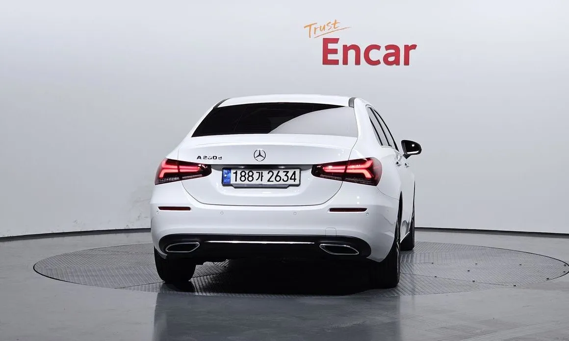 Mercedes-Benz A-Class — фото 3