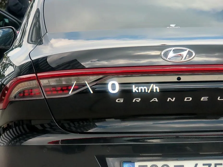 Hyundai Ioniq5 — фото 5