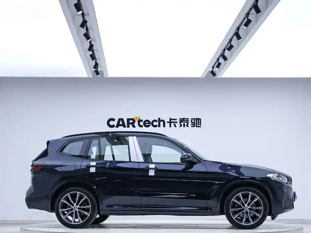 BMW X3 — фото 10