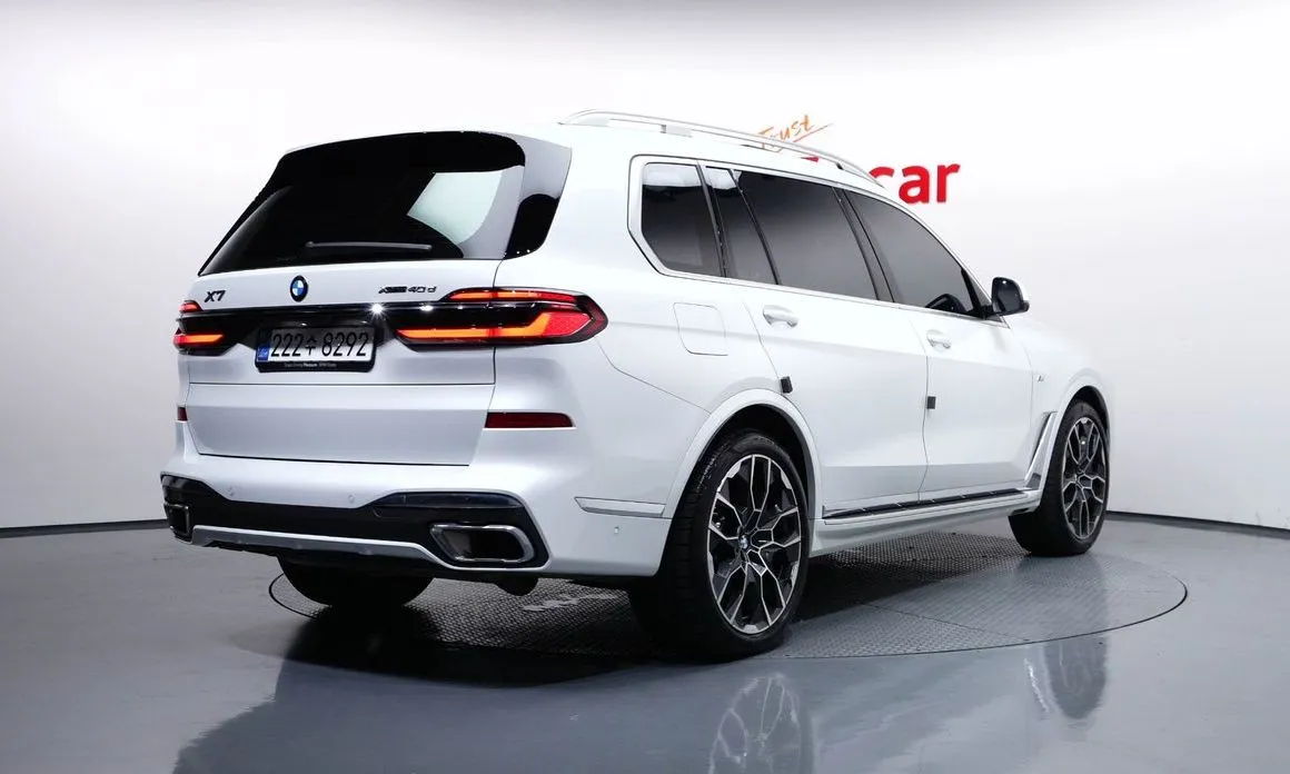 BMW X7 — фото 3