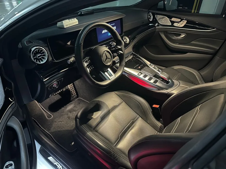 Mercedes-Benz AMG GT — фото 5