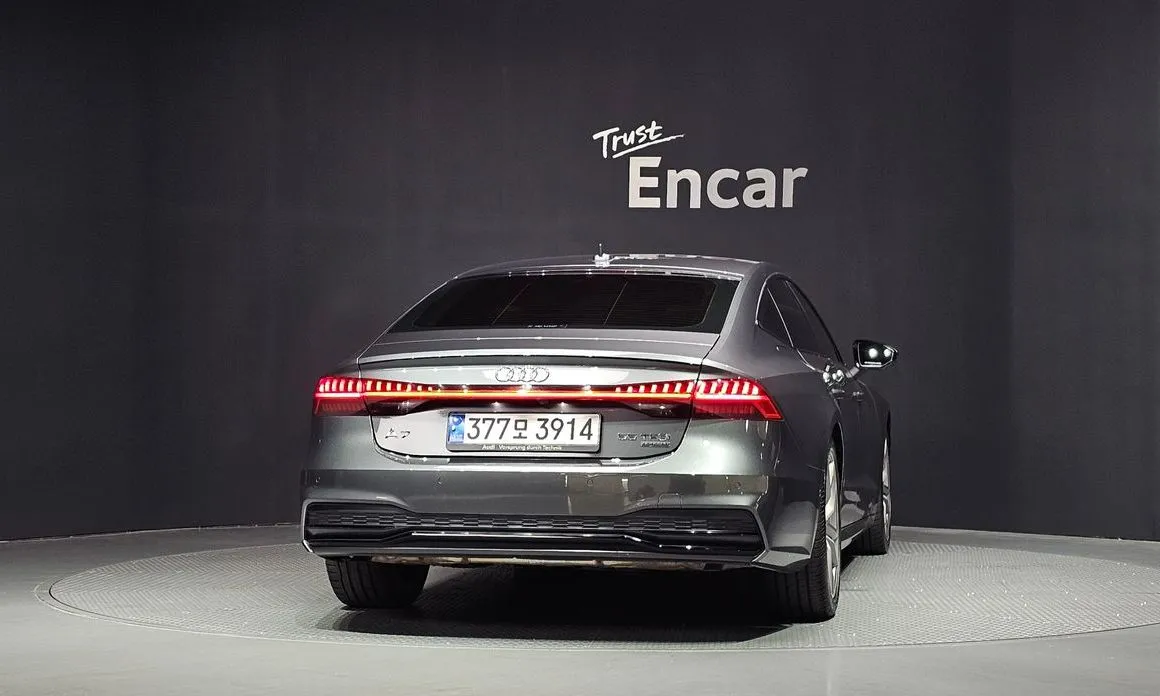 Audi A7 — фото 4