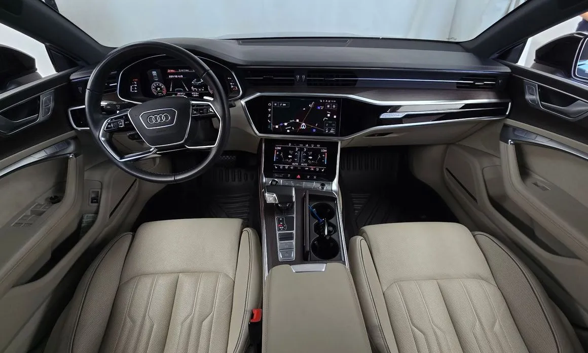 Audi A7 — фото 7