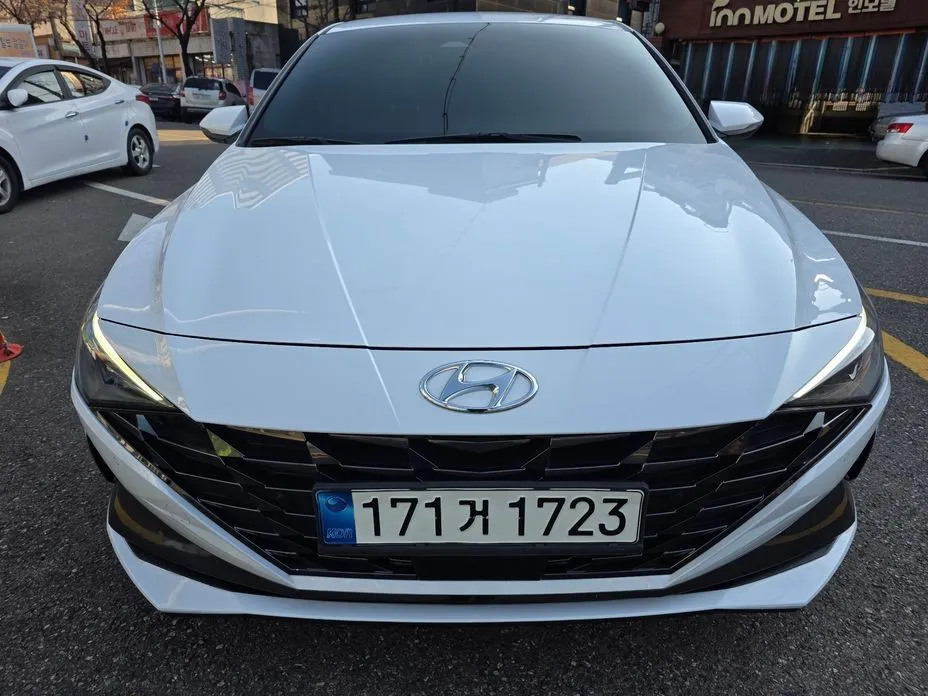 Hyundai AVANTE — фото 5