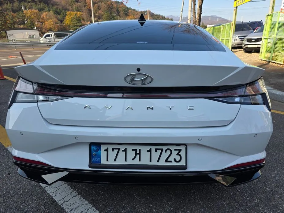 Hyundai AVANTE — фото 9