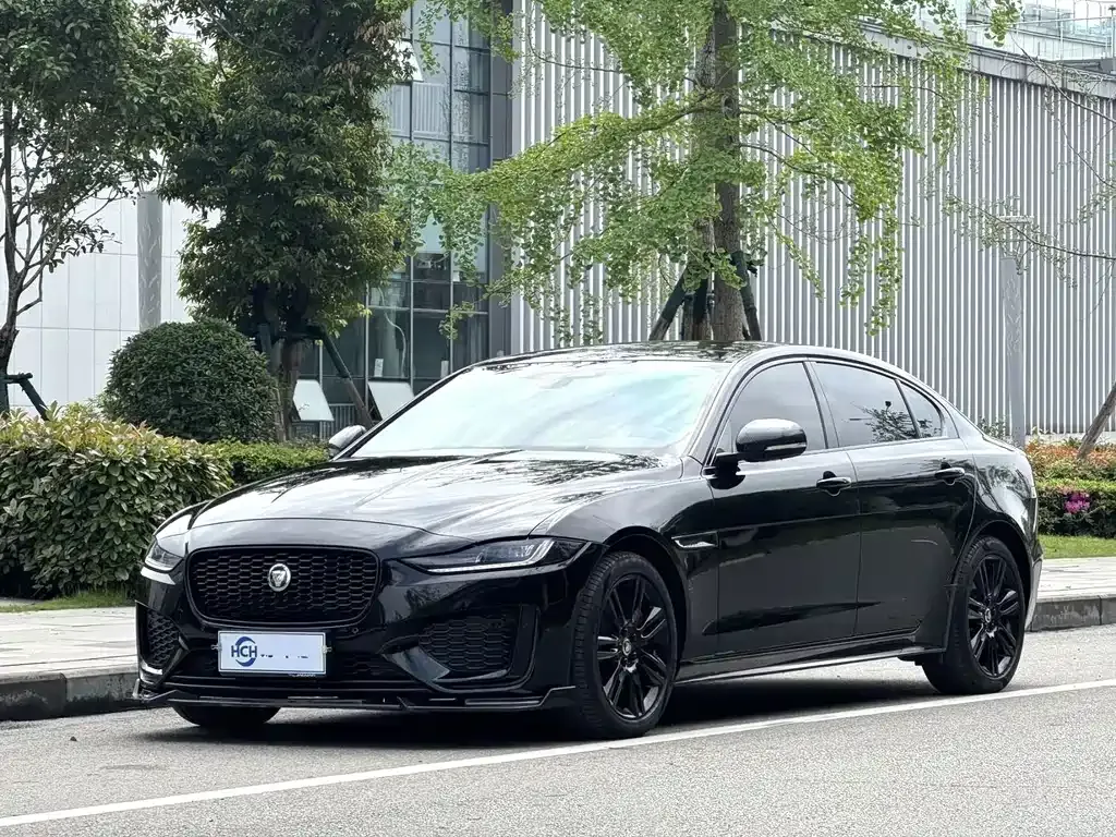 Jaguar XEL — фото 1