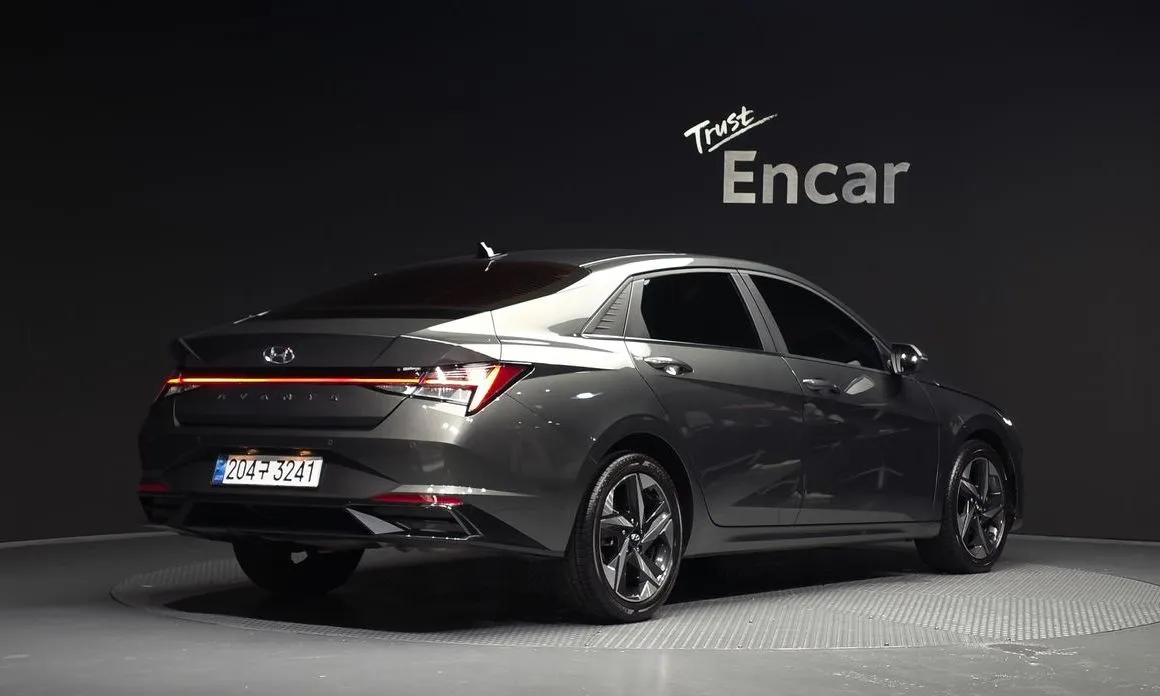 Hyundai AVANTE — фото 9