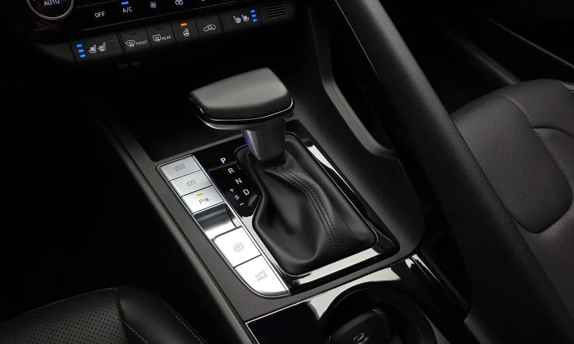 Hyundai AVANTE — фото 7