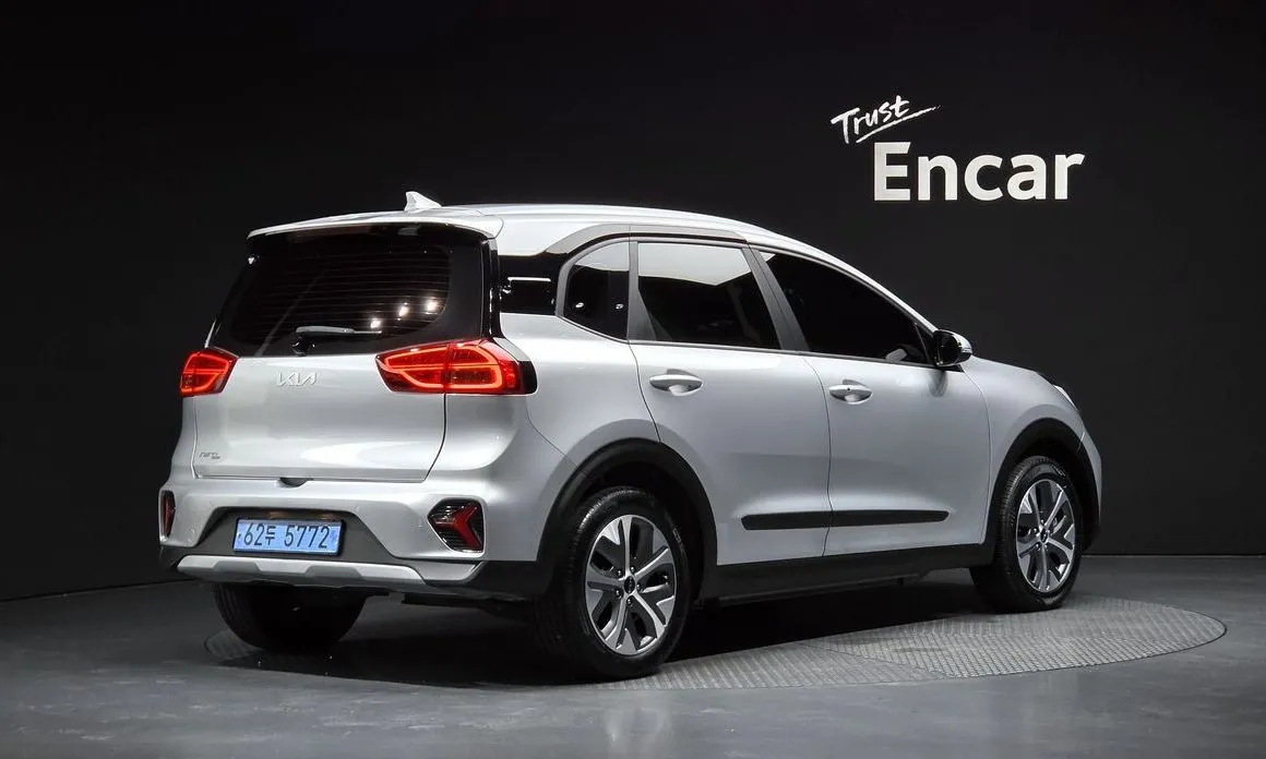 Kia Niro — фото 3