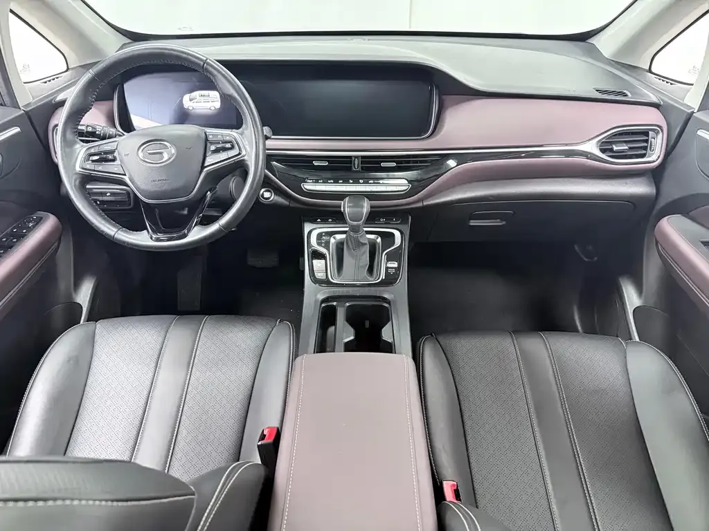 GAC Motor Trumpchi M6 — фото 7