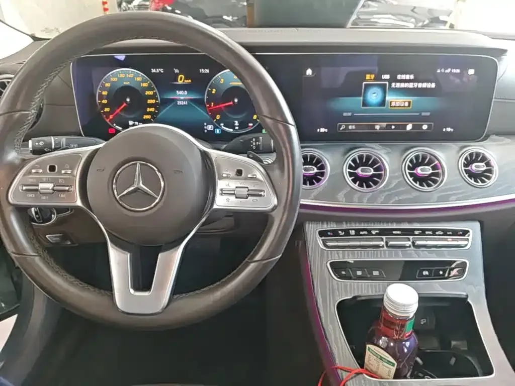 Mercedes-Benz CLS — фото 10