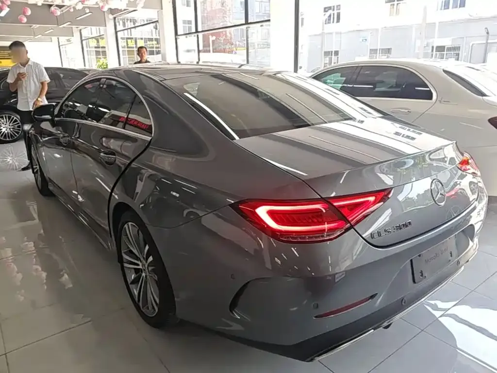 Mercedes-Benz CLS — фото 6