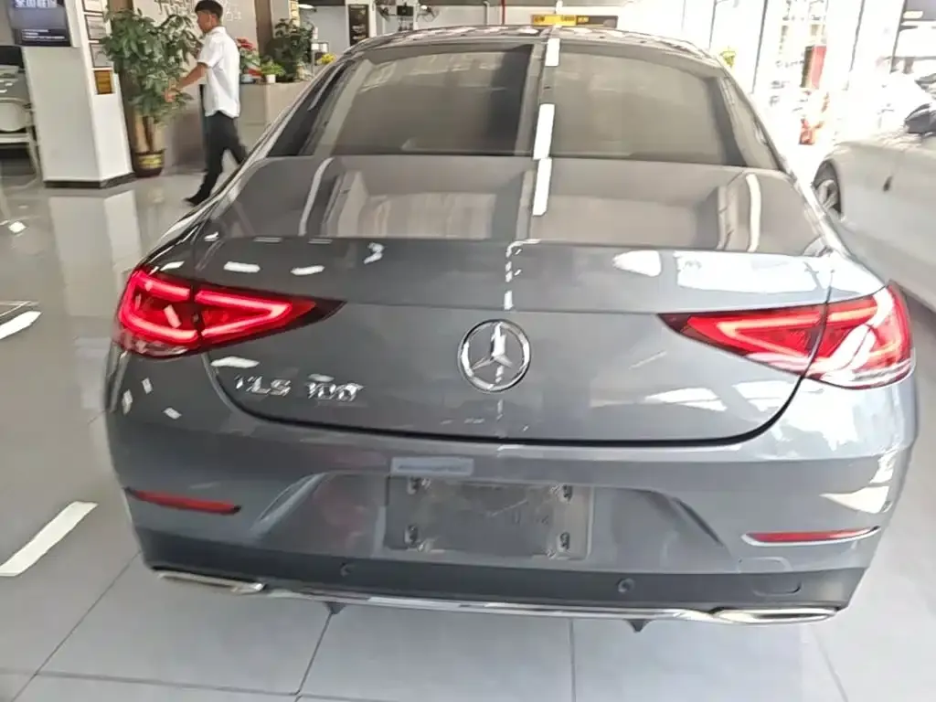 Mercedes-Benz CLS — фото 5