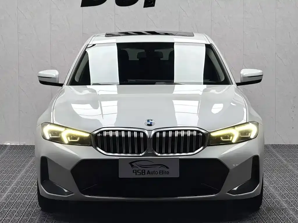BMW 3 Series — фото 10