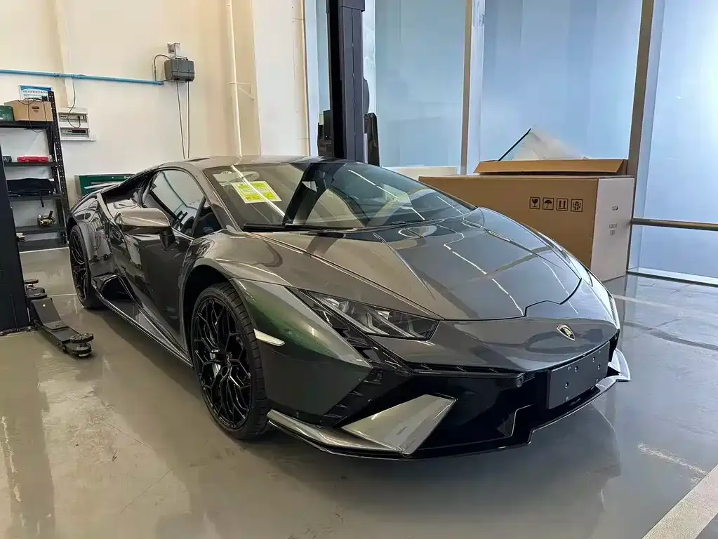 Lamborghini Huracan — фото 3