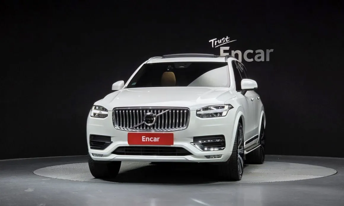 Volvo XC90 — фото 3