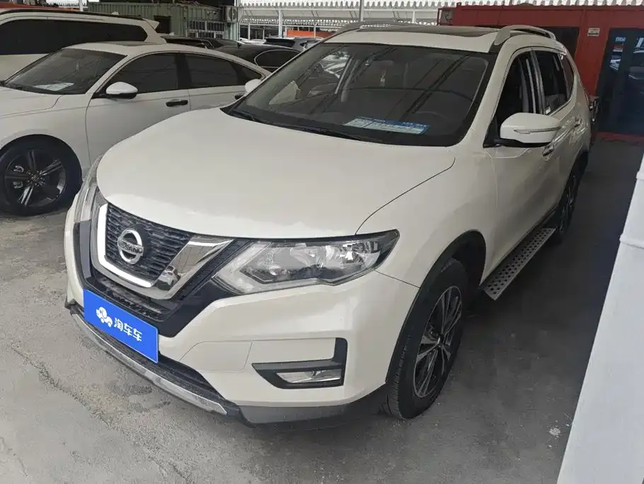 Nissan X-Trail — фото 1