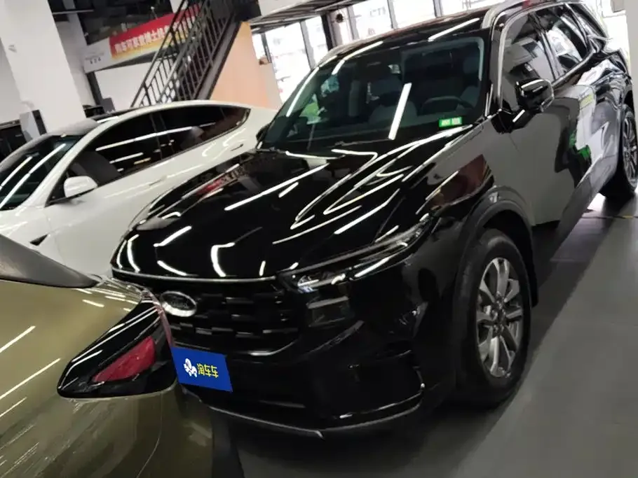Ford Edge — фото 7