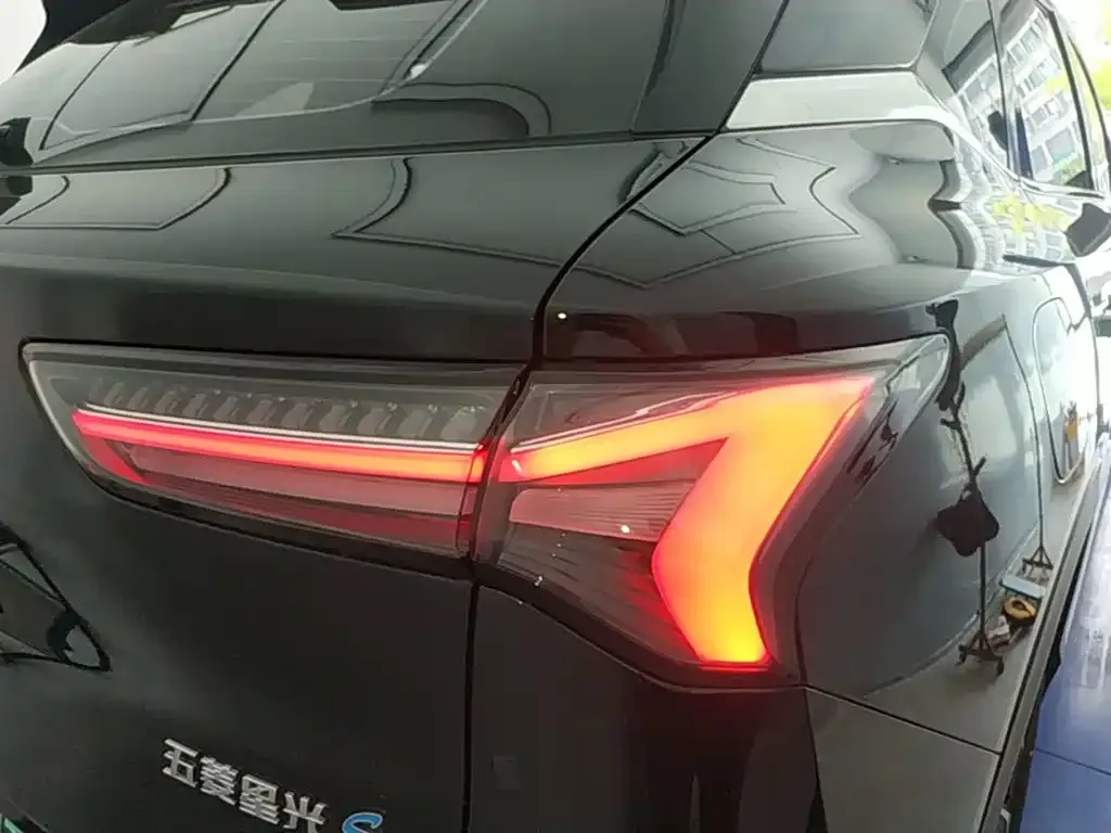 Wuling Xingguang S — фото 8