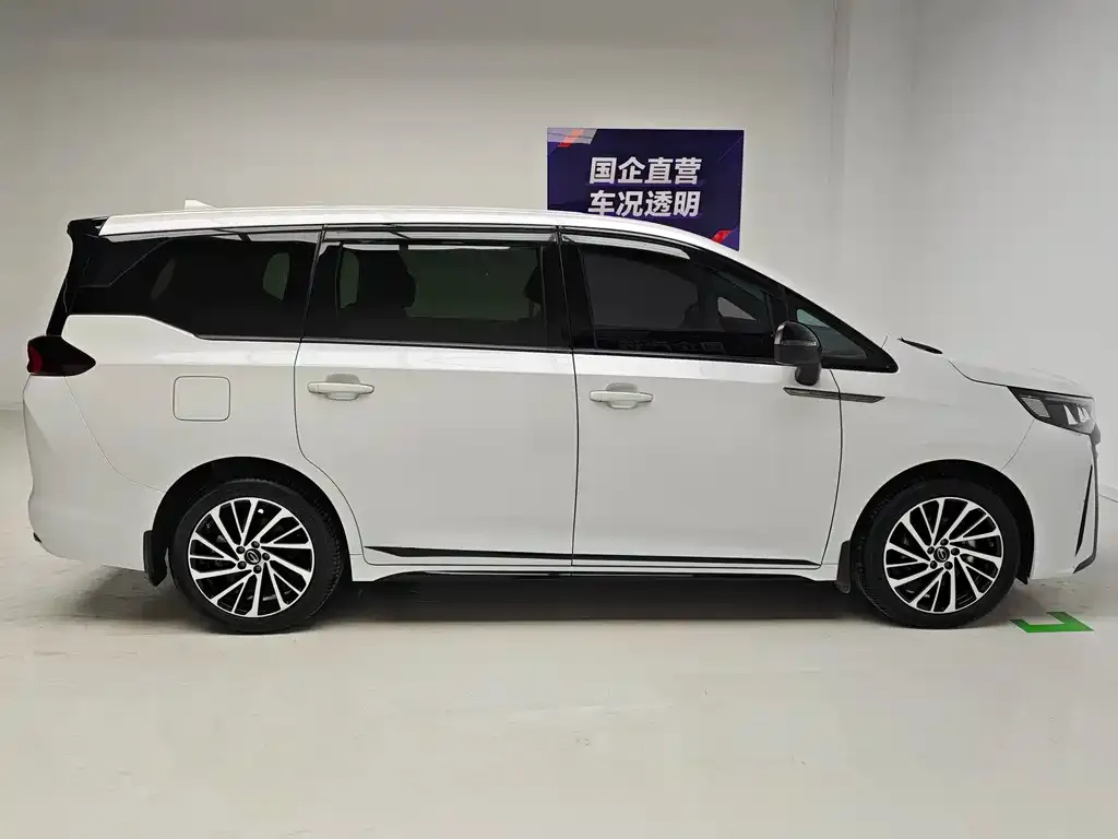 GAC Motor Trumpchi M6 — фото 8