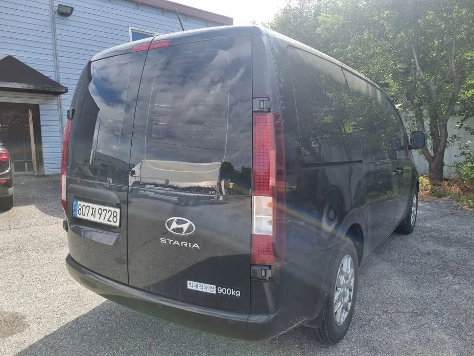 Hyundai Staria — фото 9