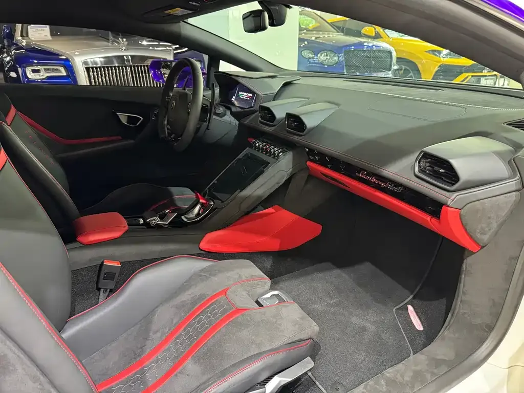 Lamborghini Huracan — фото 7