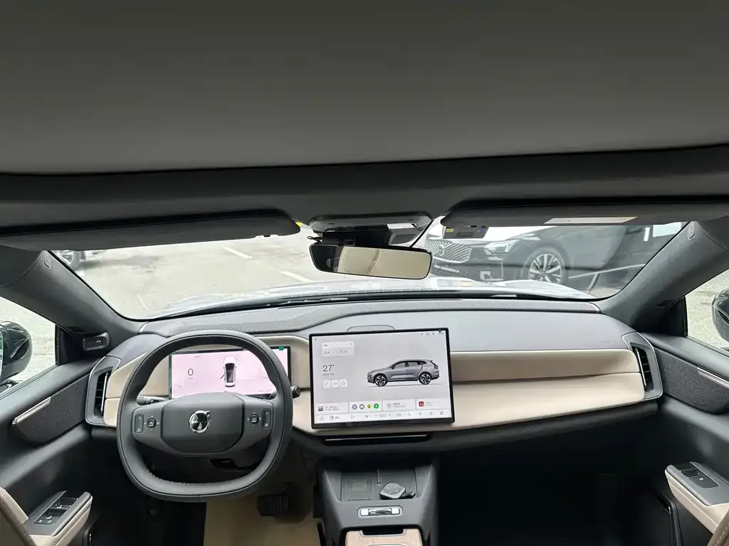 Volvo XC70 Plug-in Hybrid — фото 3