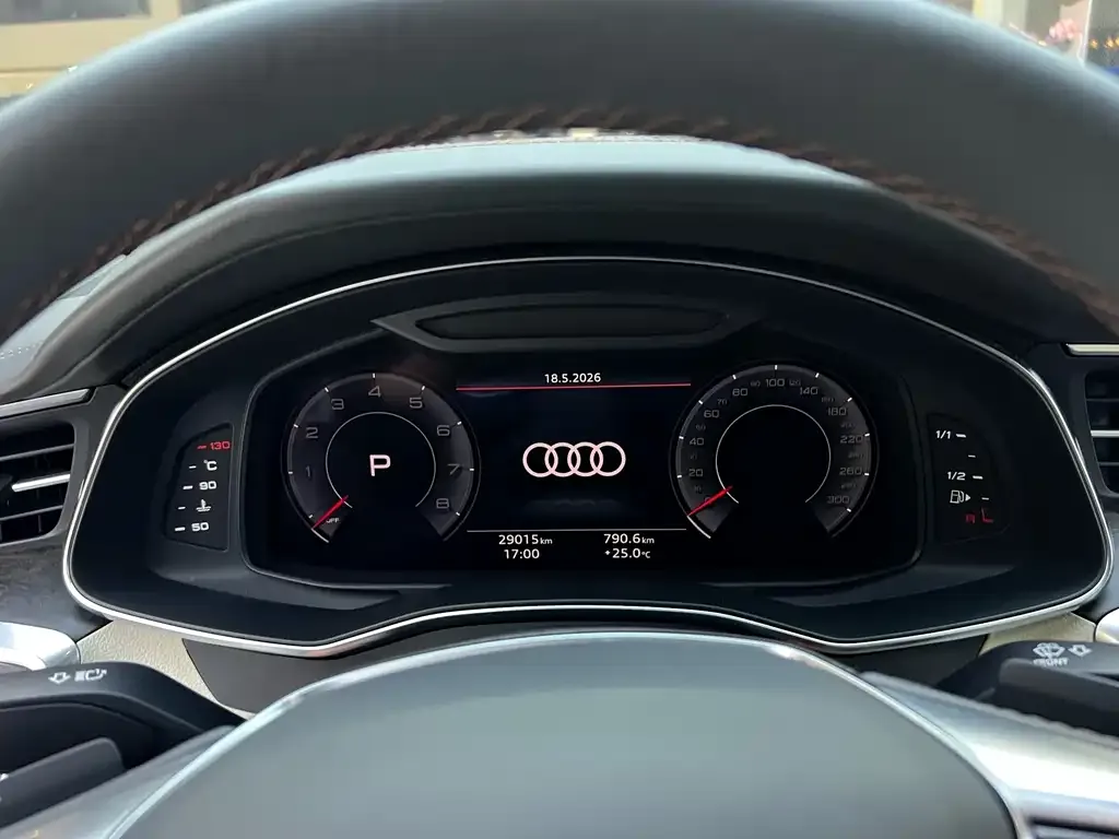 Audi A6L — фото 4