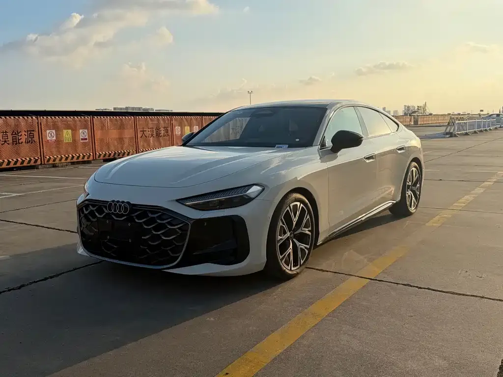 Audi A5L Sportback — фото 1