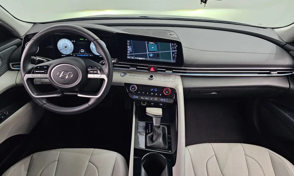 Hyundai AVANTE — фото 7