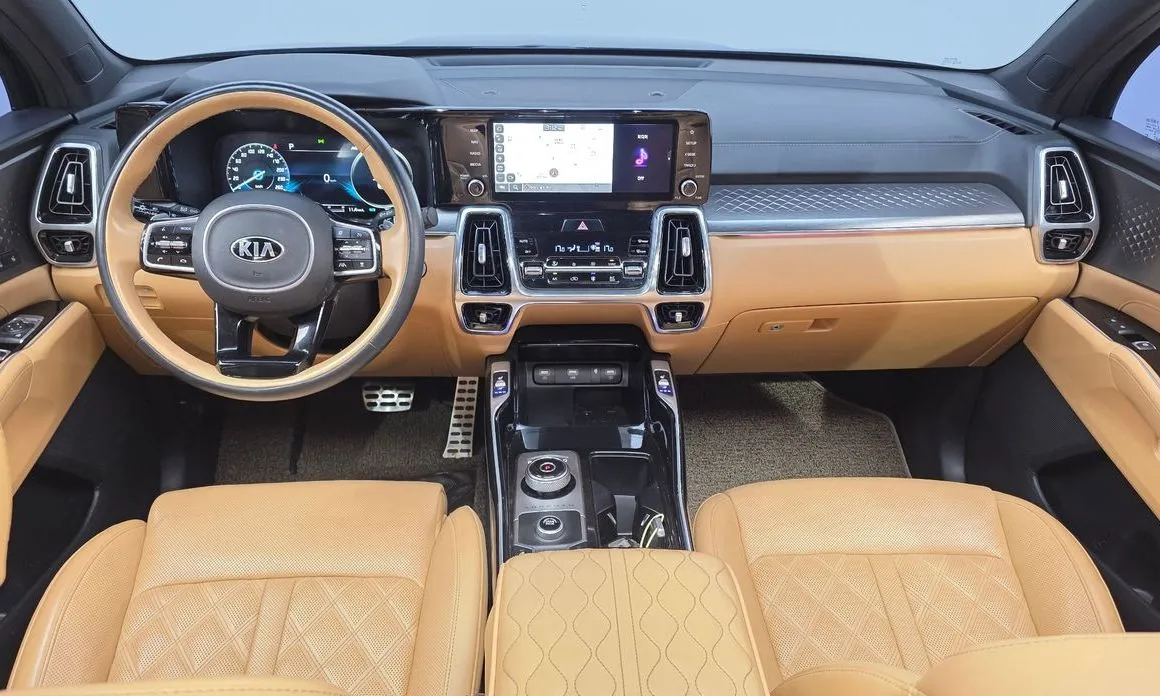 Kia Sorento — фото 4