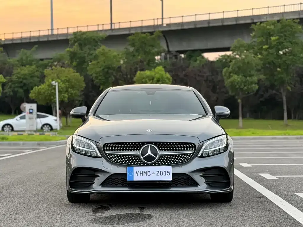 Mercedes-Benz C-Class (Import) — фото 2