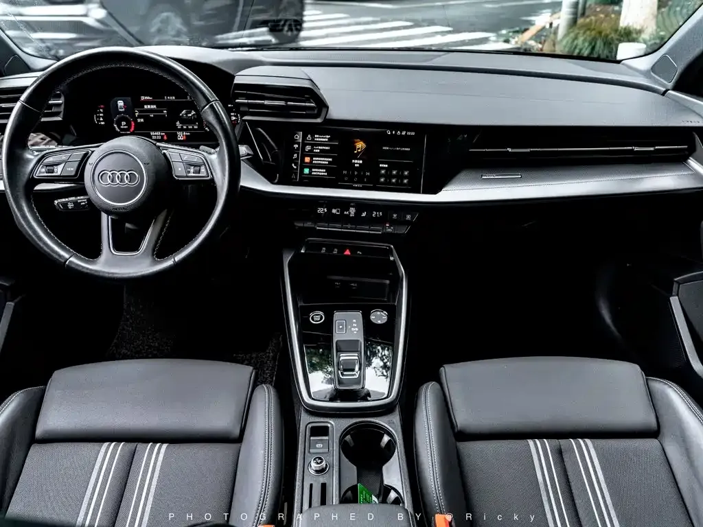 Audi A3 — фото 2