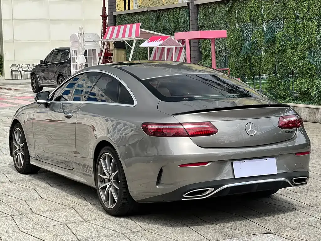 Mercedes-Benz E-Class (Import) — фото 5
