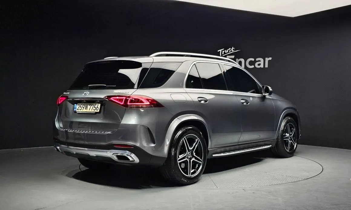 Mercedes-Benz GLE-Class — фото 7