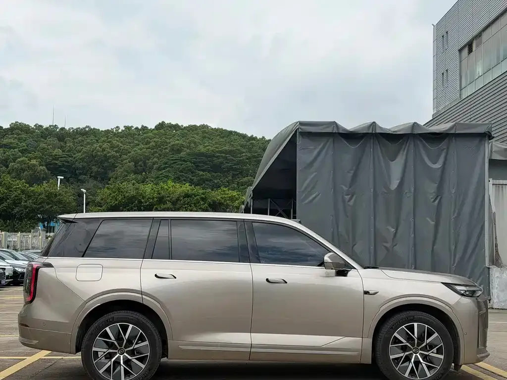 GAC Motor Trumpchi S9 — фото 7