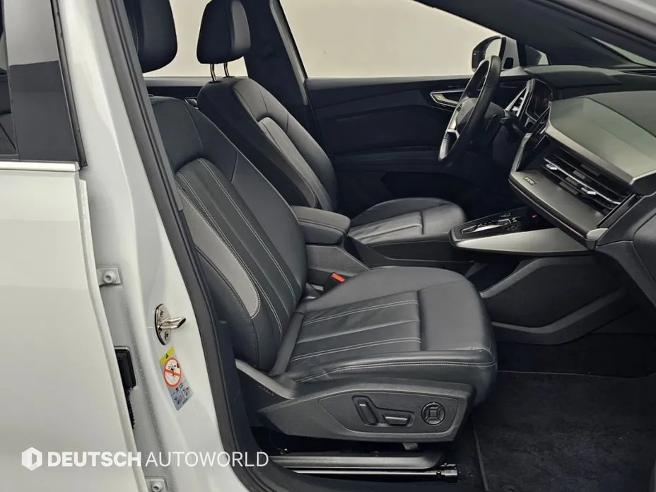 Audi Q4 e-tron — фото 10