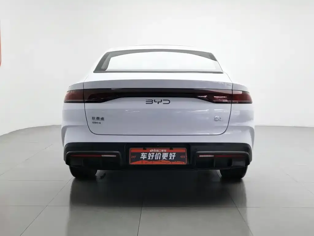 BYD Qin L — фото 8