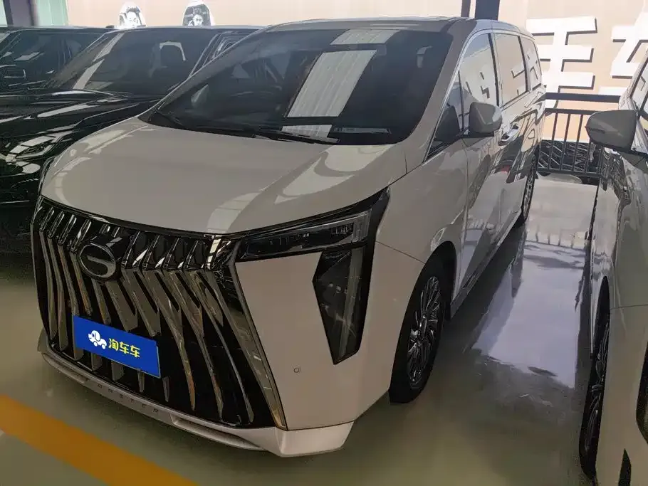 GAC Motor Trumpchi M8 — фото 1