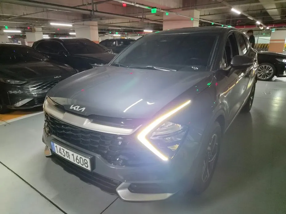 Kia Sportage — фото 1