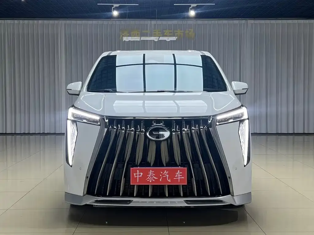 GAC Motor Trumpchi M8 — фото 10