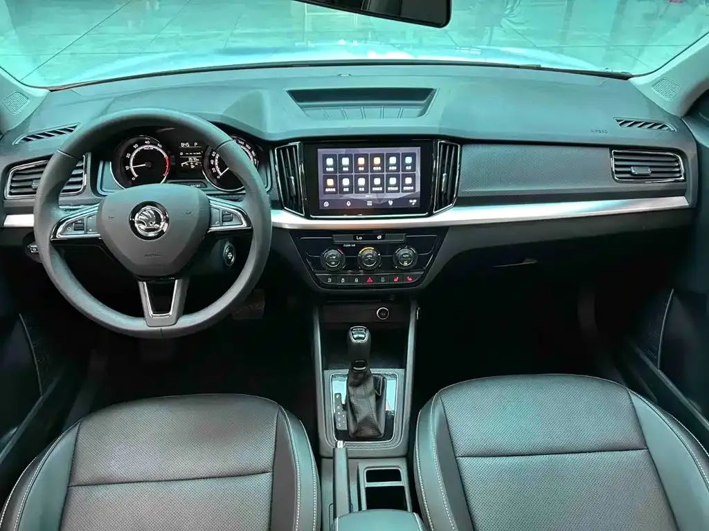 Skoda Kamiq — фото 4