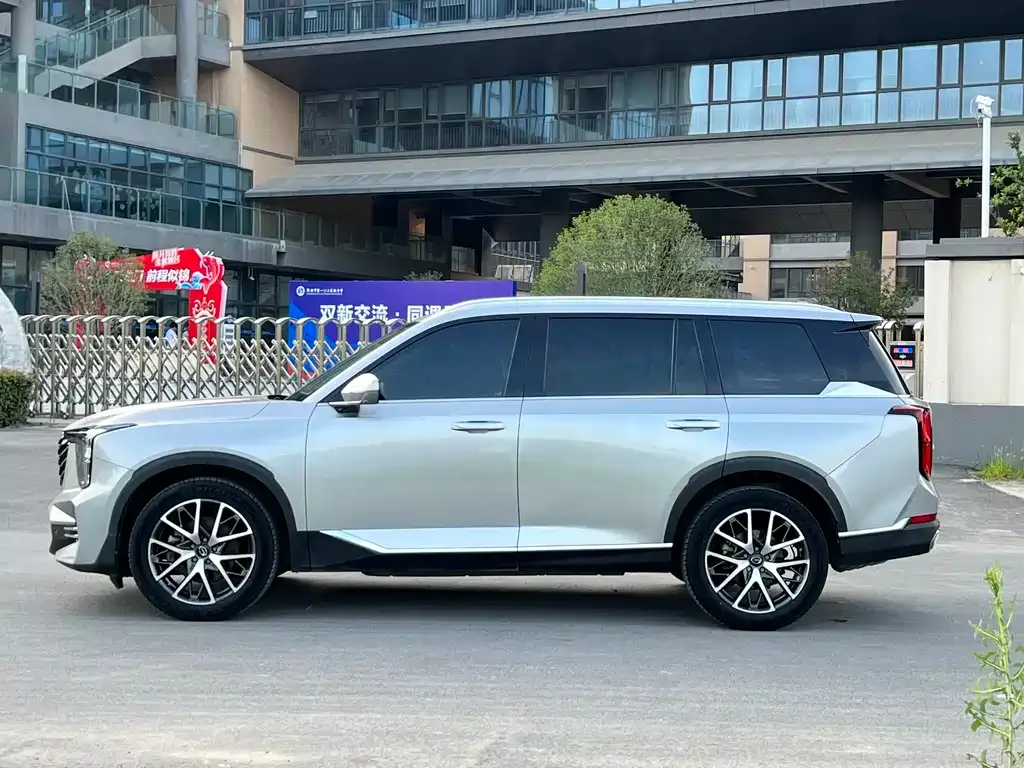 GAC Motor Trumpchi GS8 — фото 8