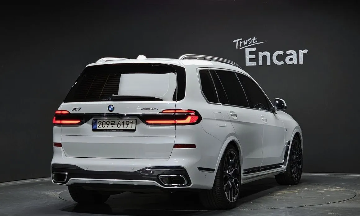 BMW X7 — фото 5