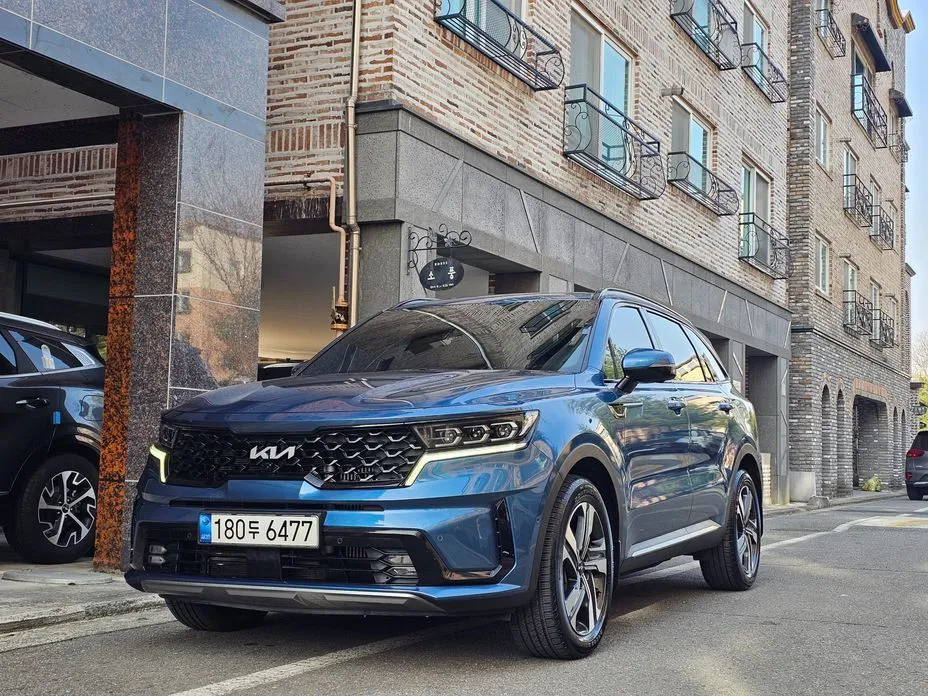 Kia Sorento — фото 1