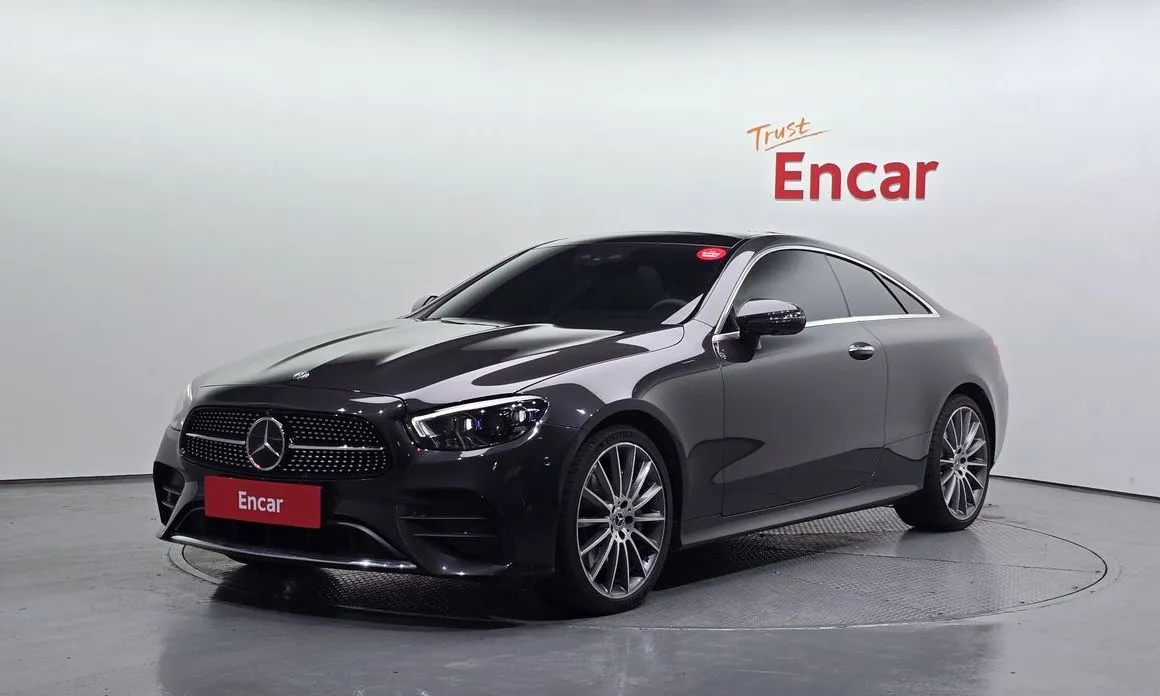 Mercedes-Benz E-Class E450 4MATIC Coupe 1
