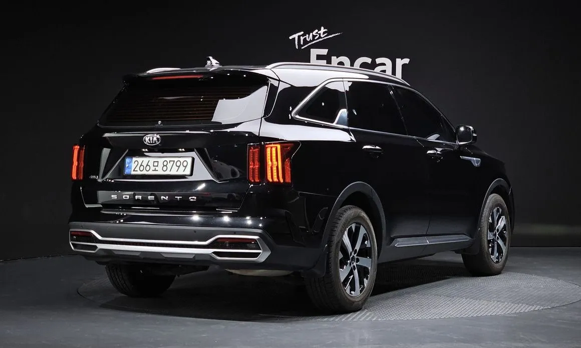 Kia Sorento — фото 2